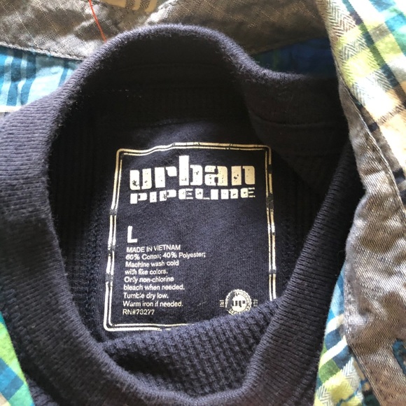 Boys XL long sleeve shirt & lg navy waffle shirt. - Picture 3 of 4